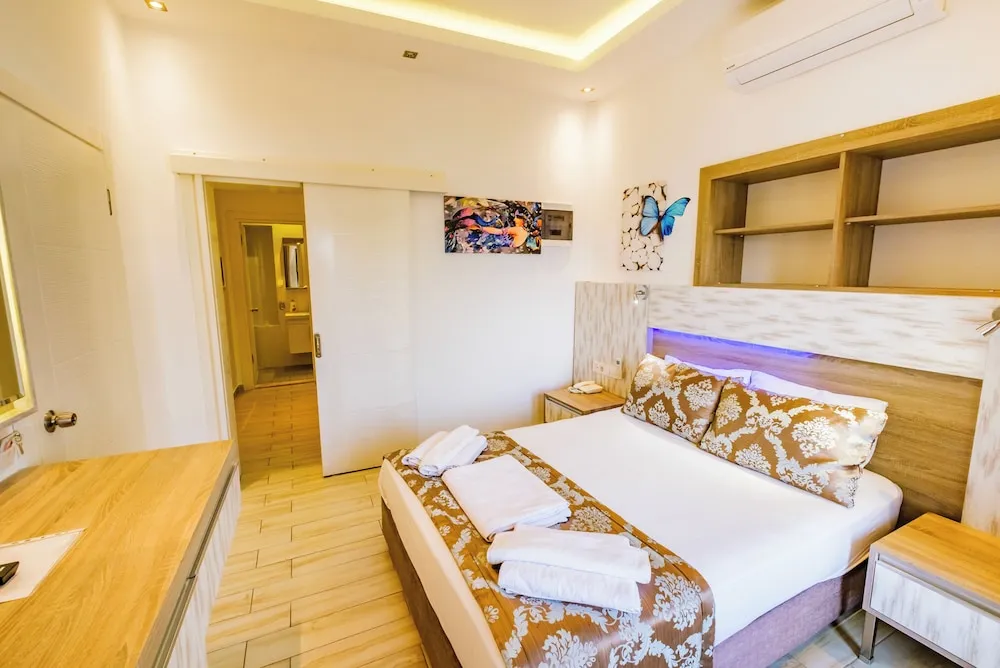 Deluxe Tek Büyük Yataklı Oda, Şehir Manzaralı