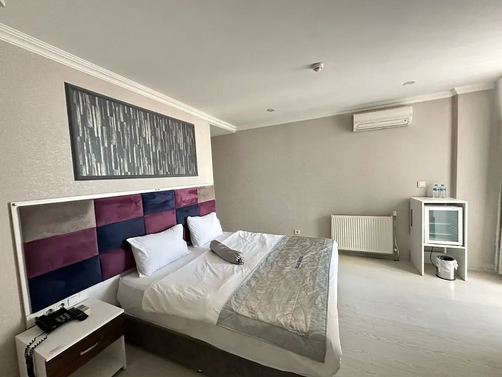 Deluxe Tek Büyük Yataklı Oda, Şehir Manzaralı