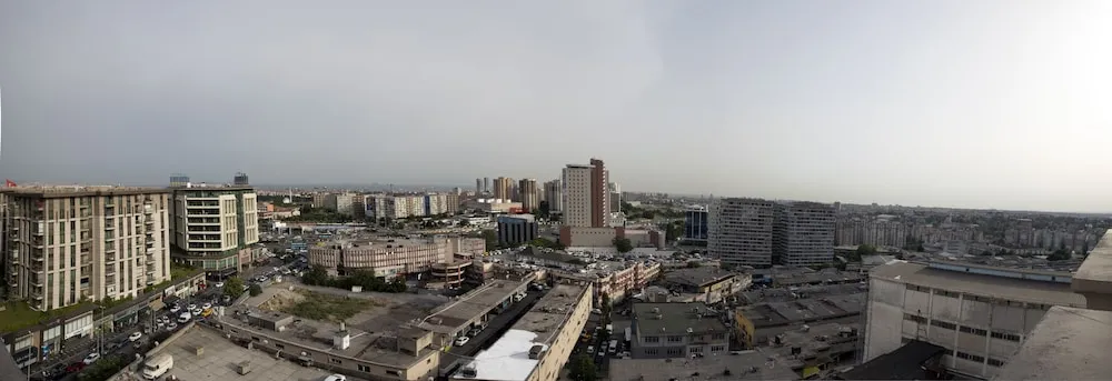 Standard Oda, Şehir Manzaralı