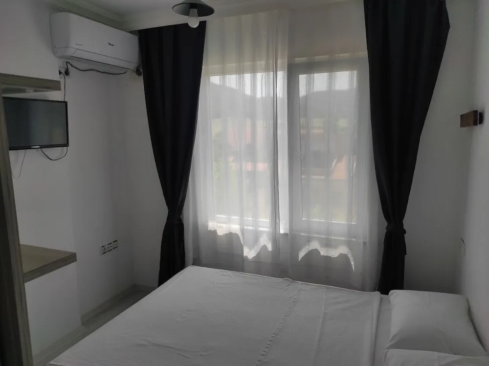 Standard Oda, 1 Yatak Odası, Bahçe Manzaralı