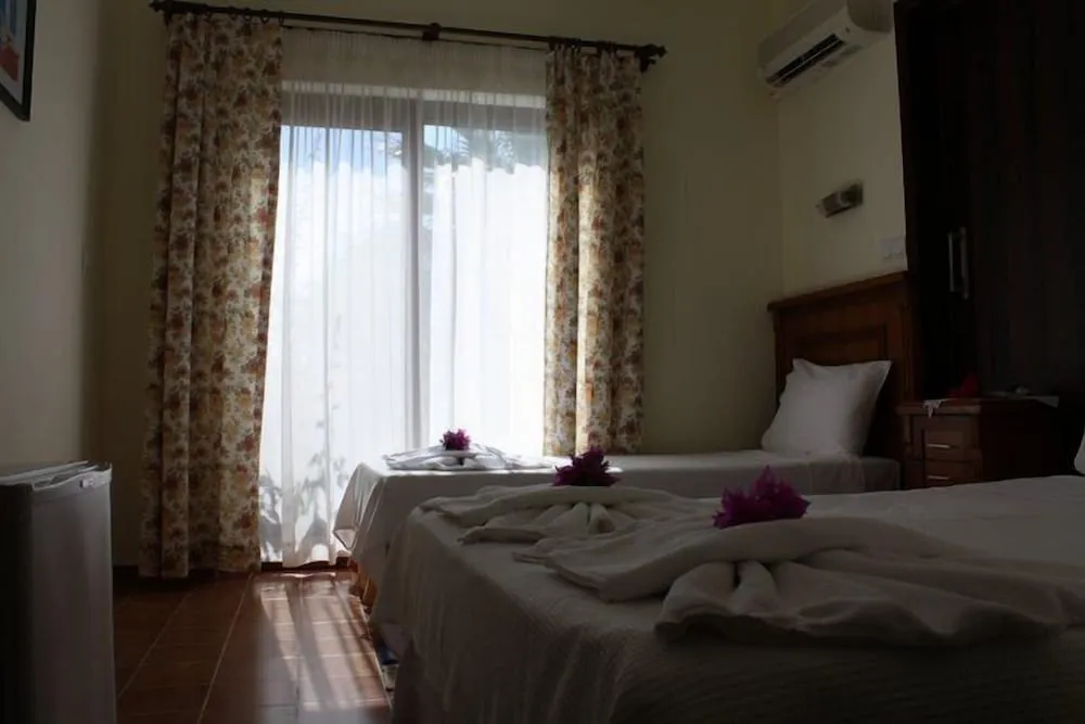 Deluxe Tek Büyük Yataklı Oda, Deniz Manzaralı