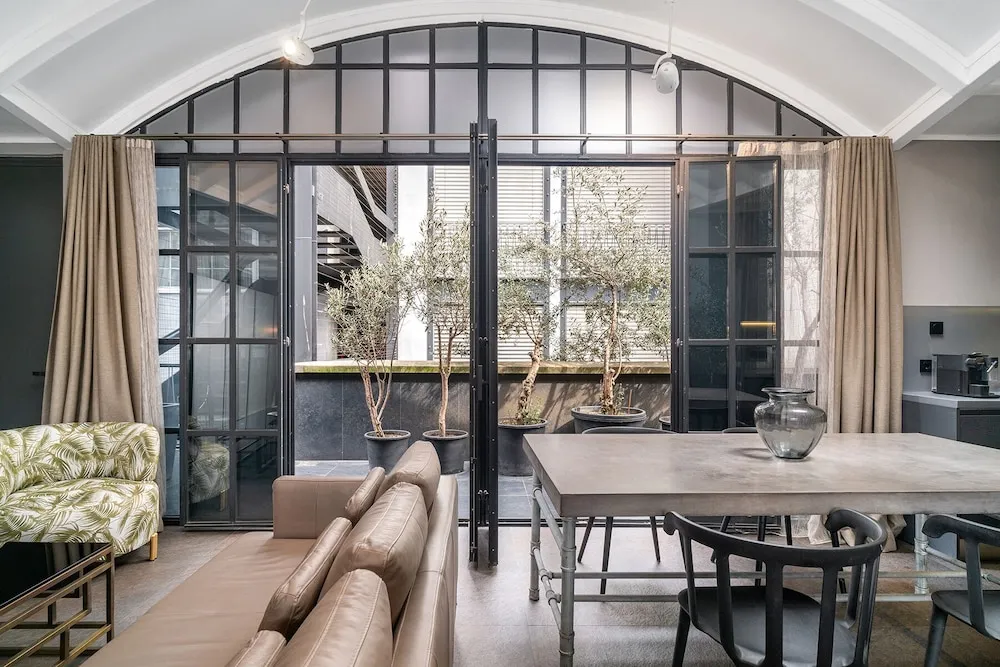 Signature Çatı Katı Süiti (Penthouse)