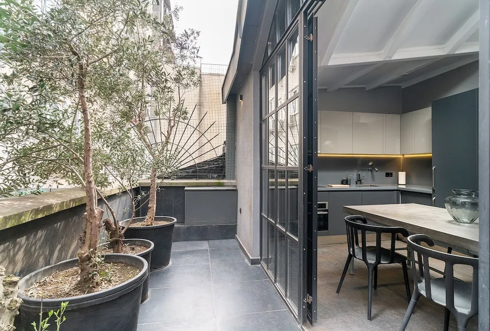 Signature Çatı Katı Süiti (Penthouse)