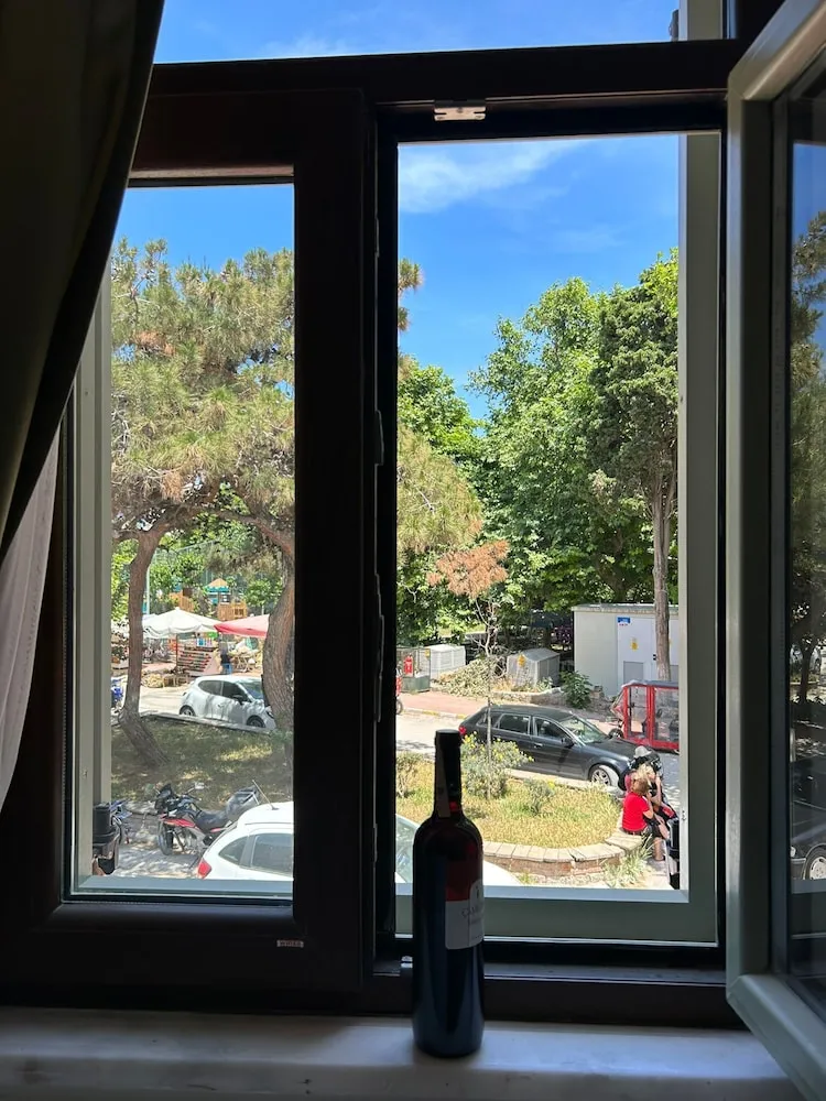 Comfort Tek Büyük Yataklı Oda