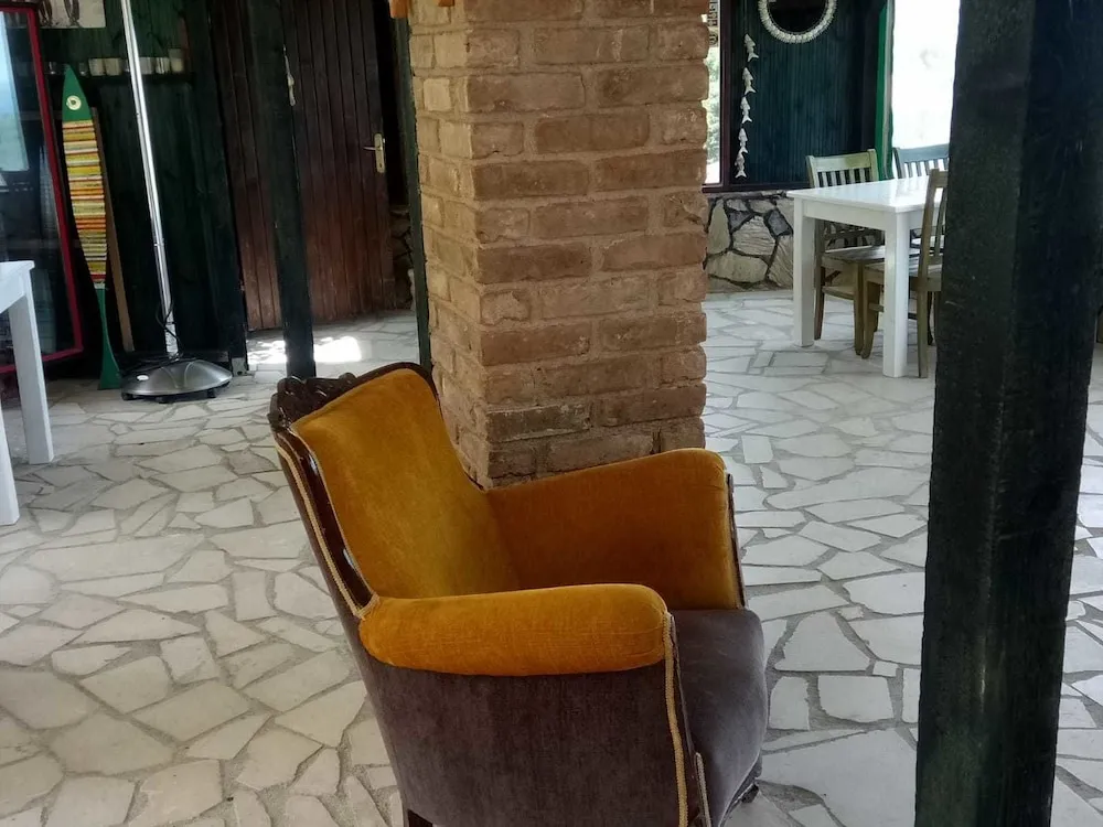 Lobi oturma alanı