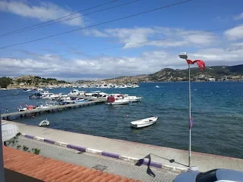 Foça Yalı Hotel