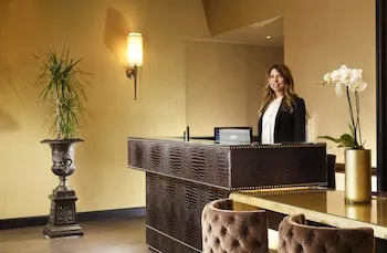 San Firenze Suites & Spa