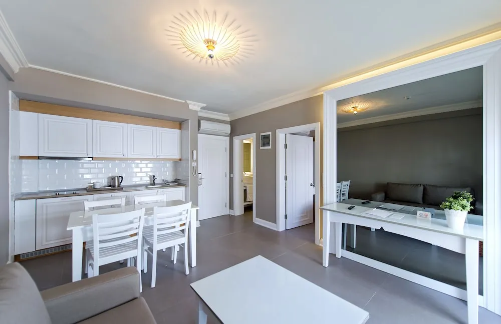 Superior Apart Daire, Mutfak, Şehir Manzaralı
