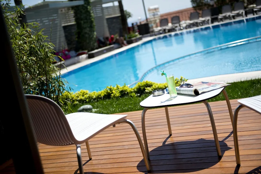 Superior Tek Büyük Yataklı Oda, Dağ Manzaralı