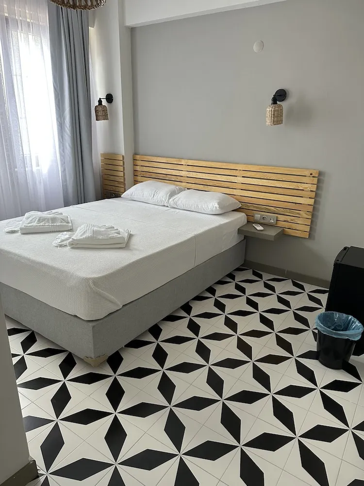 Junior Tek Büyük Yataklı Oda, Zemin Kat