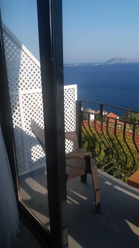 Standard Oda, Deniz Manzaralı