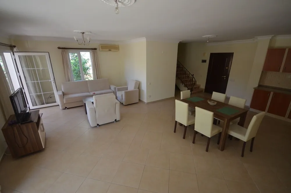 Deluxe Villa