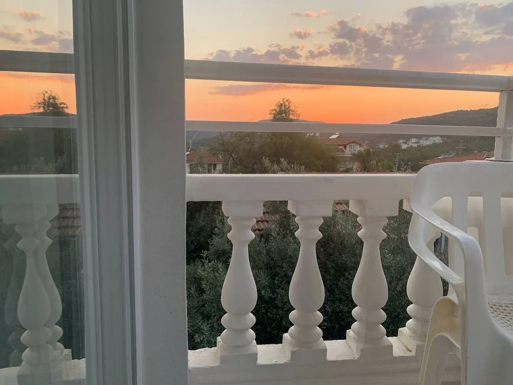 Comfort Üç Kişilik Oda, Balkon