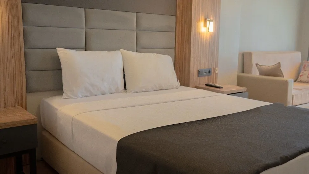 Deluxe Oda, 1 Çift Kişilik Yatak, Sigara İçilmez, Deniz Manzaralı