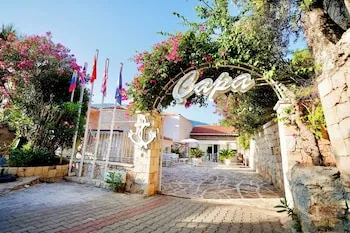 Club Capa Hotel