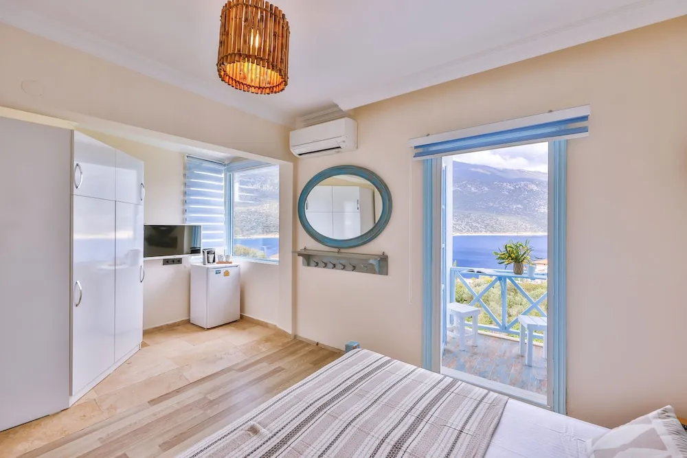 Standard Tek Büyük Yataklı Oda, Deniz Manzaralı