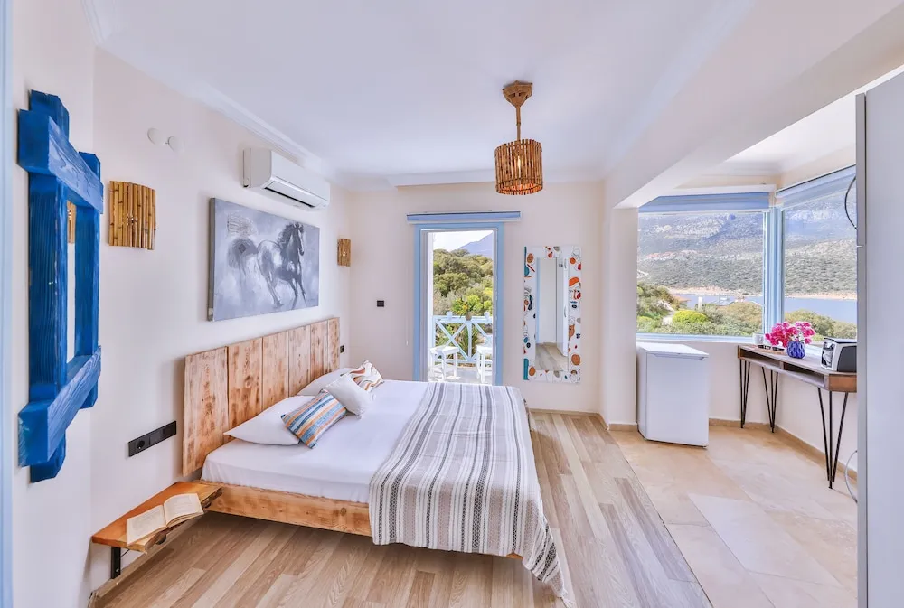 Standard Tek Büyük Yataklı Oda, Deniz Manzaralı