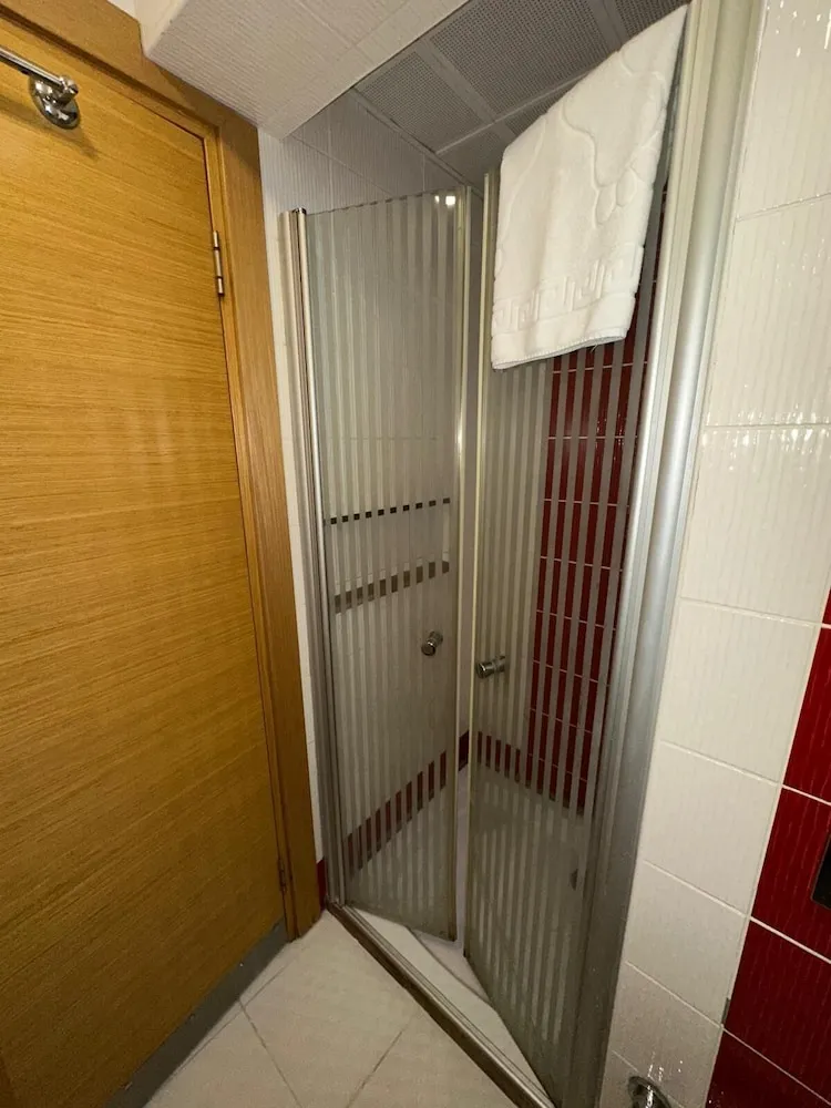 Standard İki Ayrı Yataklı Oda, Şehir Manzaralı