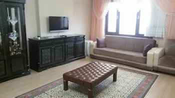 Çınaraltı Apart