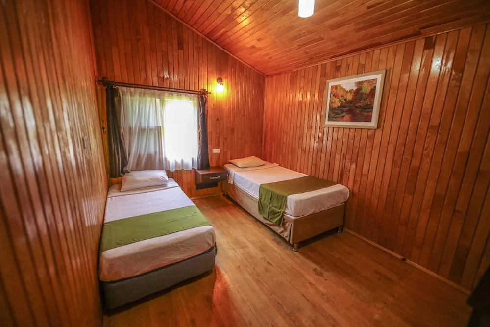 Quadruple Bungalow Room