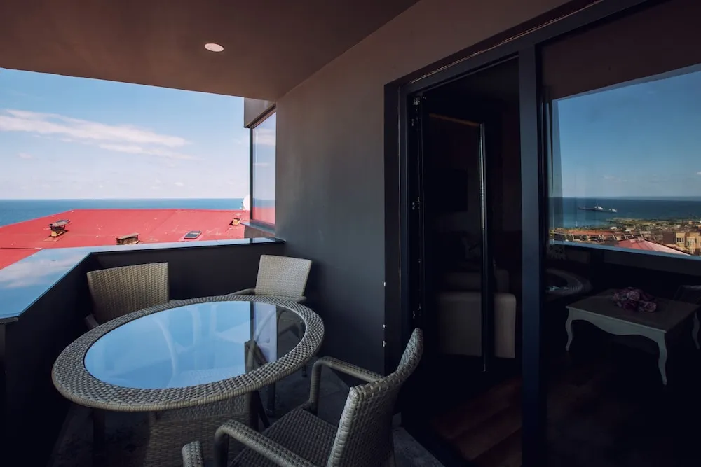 Deluxe Süit, 2 Yatak Odası, Balkon, Deniz Manzaralı