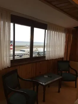 Okyanus Hotel