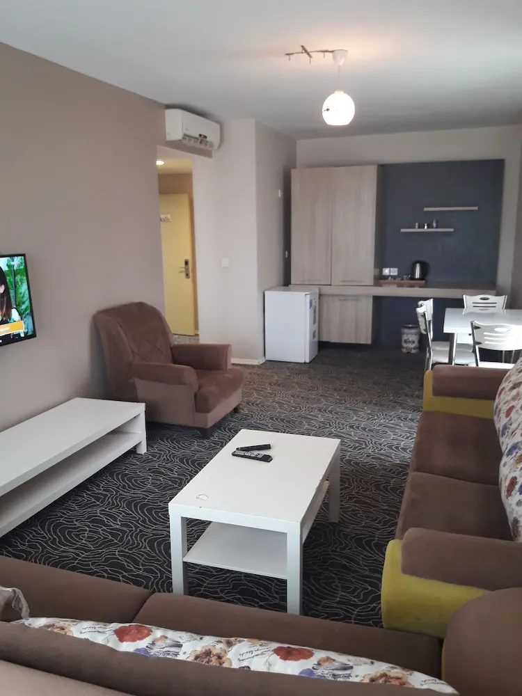 Apart Daire, Birden Çok Yatak, Sigara İçilmez
