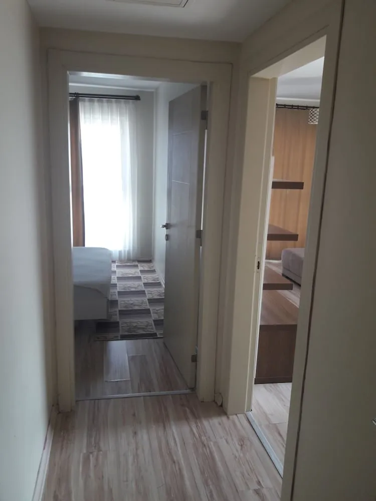Apart Daire, Birden Çok Yatak, Sigara İçilmez