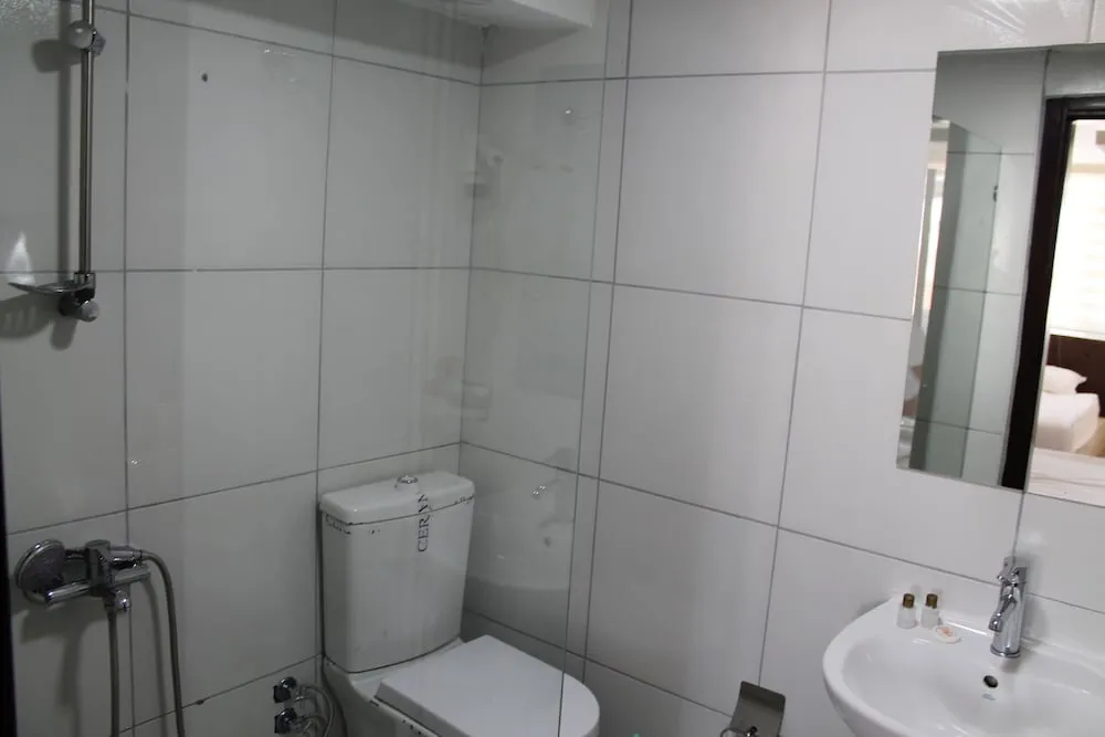 Üç Kişilik Oda, 3 Tek Kişilik Yatak