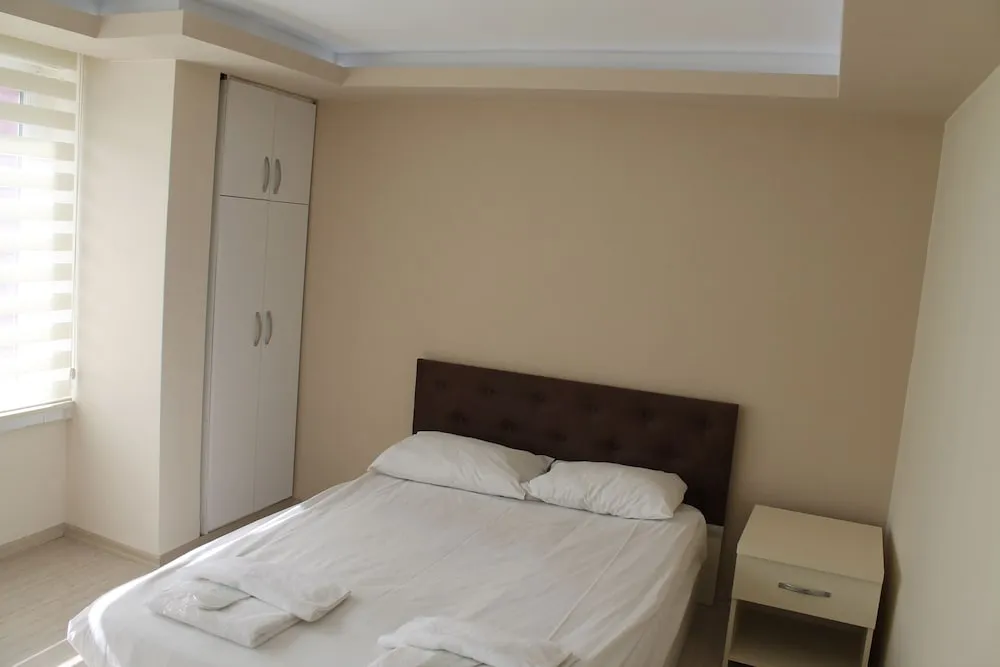 Standard Tek Büyük Yataklı Oda