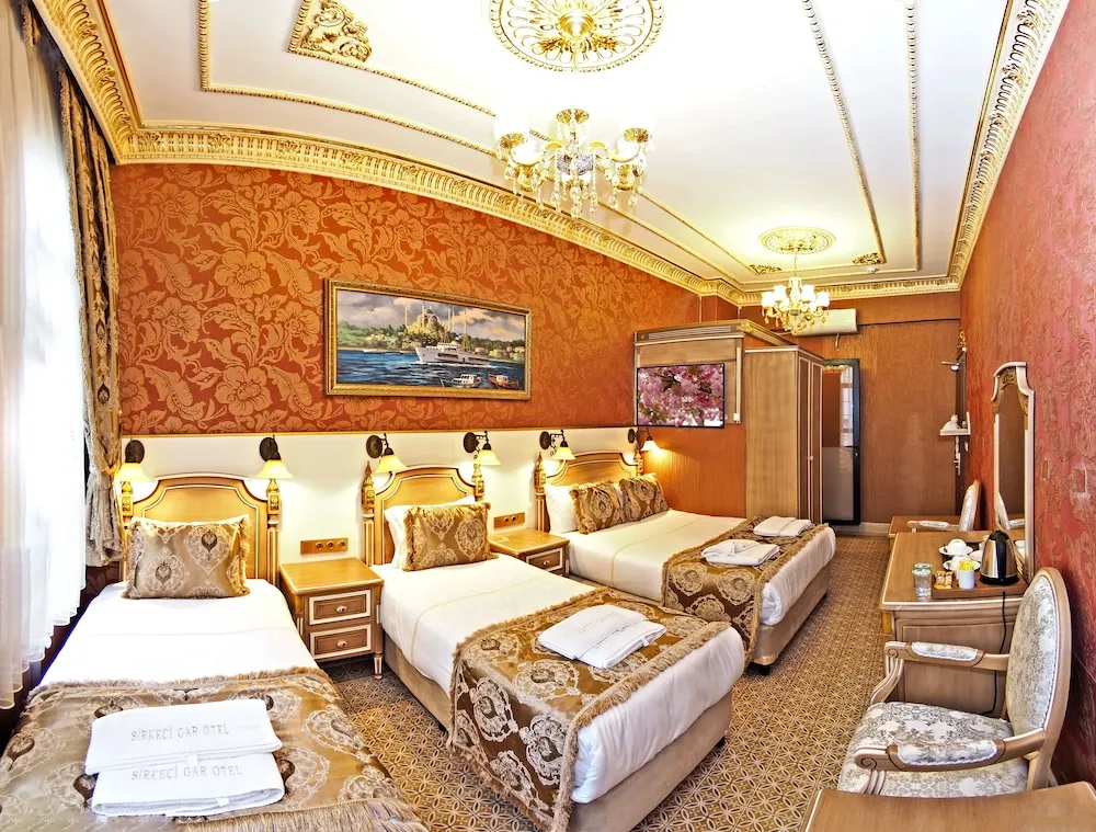 Deluxe Dört Kişilik Oda