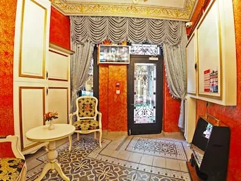 Sirkeci Gar Hotel
