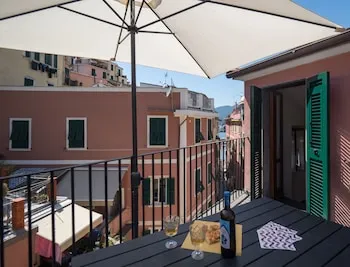 El Nin Apartment With Terrace