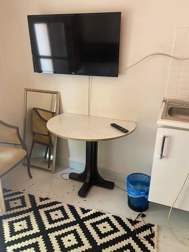 Süit, Sigara İçilmez