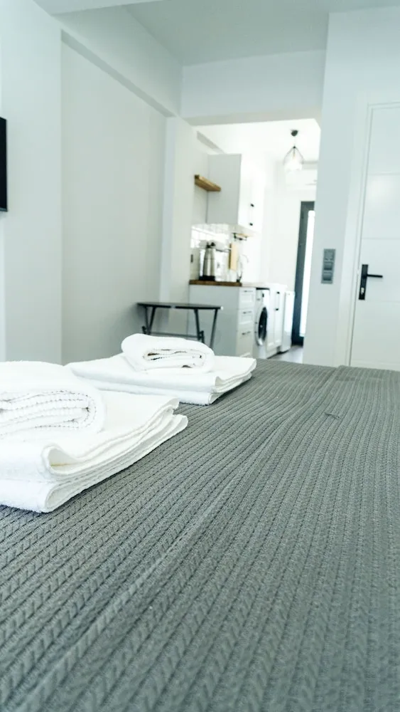 Deluxe Tek Büyük Yataklı Oda, Balkon, Şehir Manzaralı