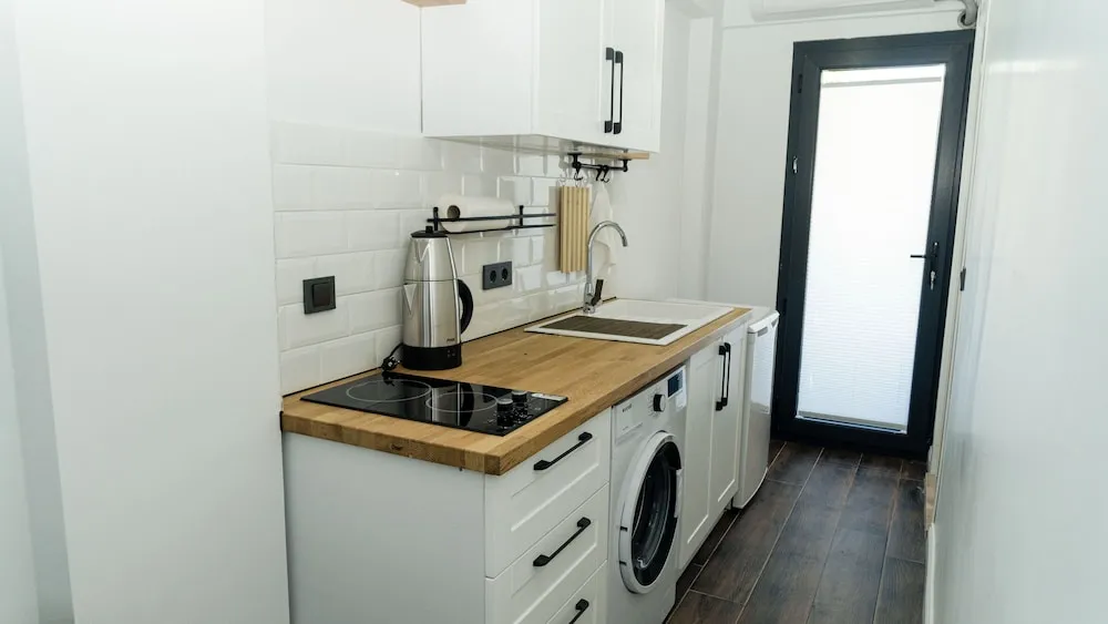 Deluxe Tek Büyük Yataklı Oda, Balkon, Şehir Manzaralı