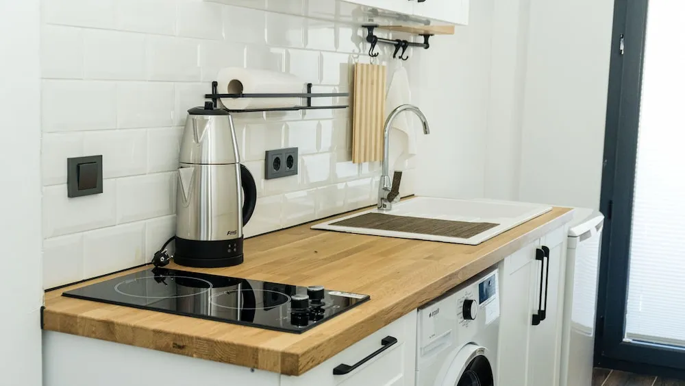 Deluxe Tek Büyük Yataklı Oda, Balkon, Şehir Manzaralı