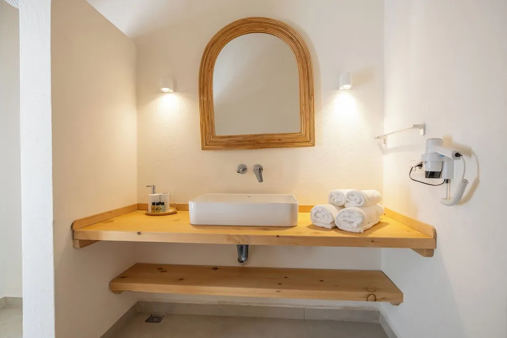 Luxury Tek Büyük Yataklı Oda