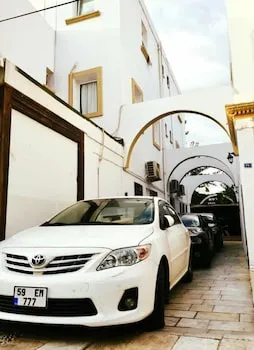 NEW SEDAN PANSİYON