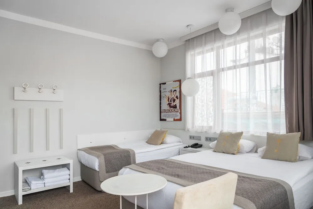 Standard Üç Kişilik Oda