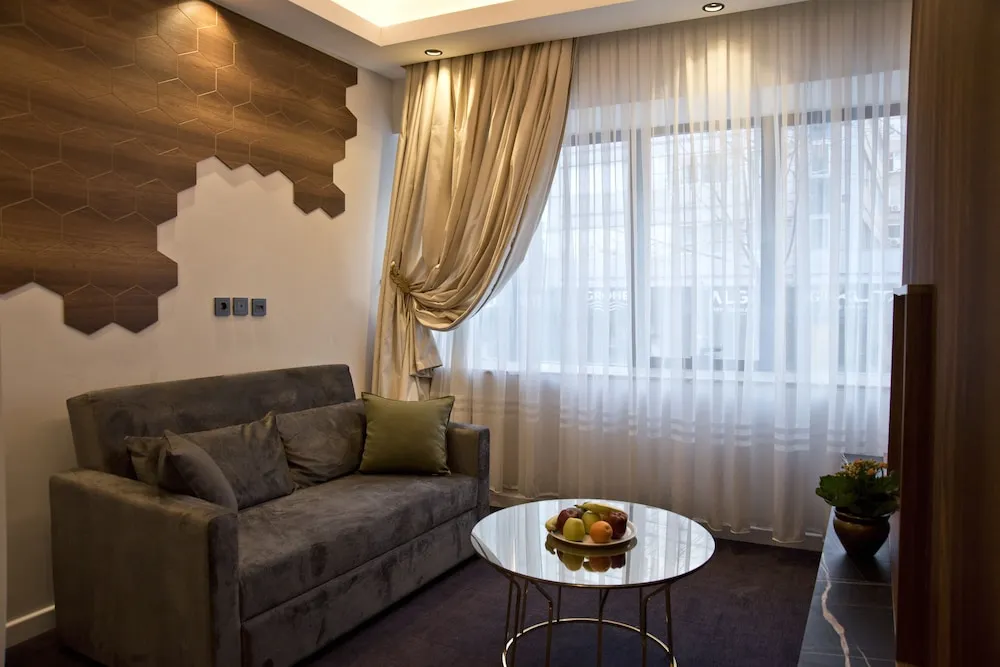 Deluxe Stüdyo, Şehir Manzaralı