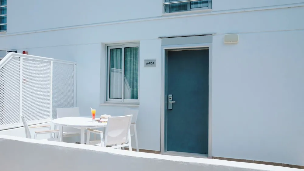 Vela Superior Dublex Pool View