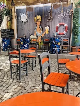 Bade Otel