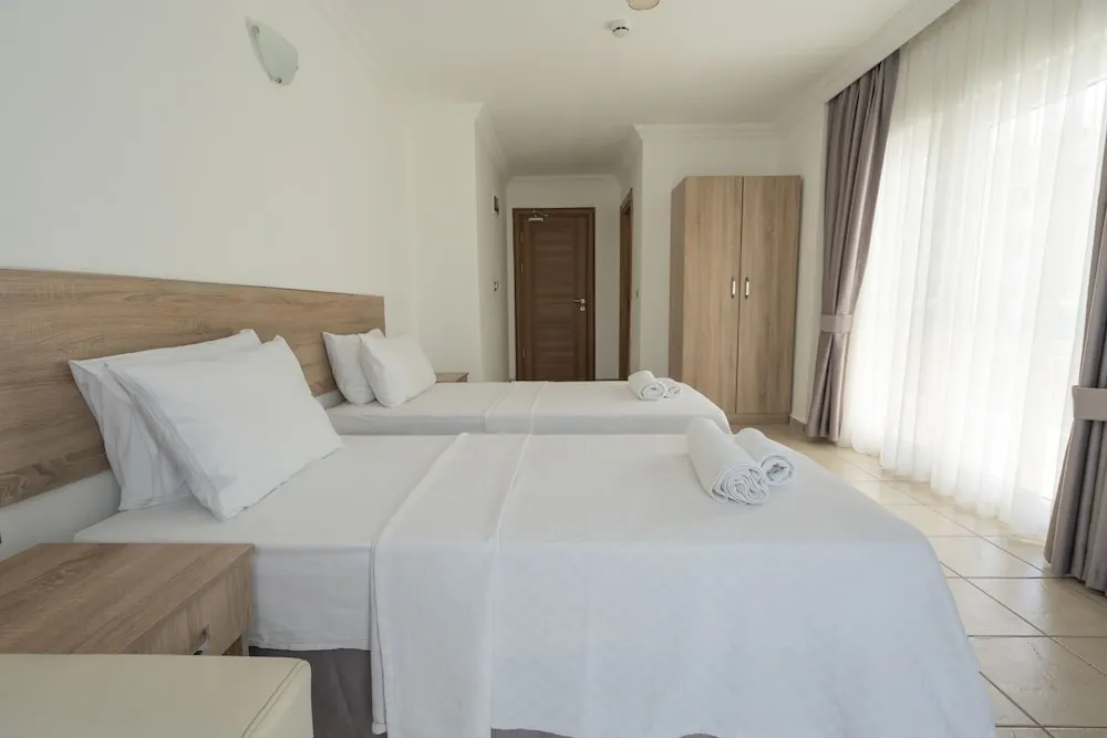 Standard Tek Büyük Yataklı Oda, Balkon, Şehir Manzaralı