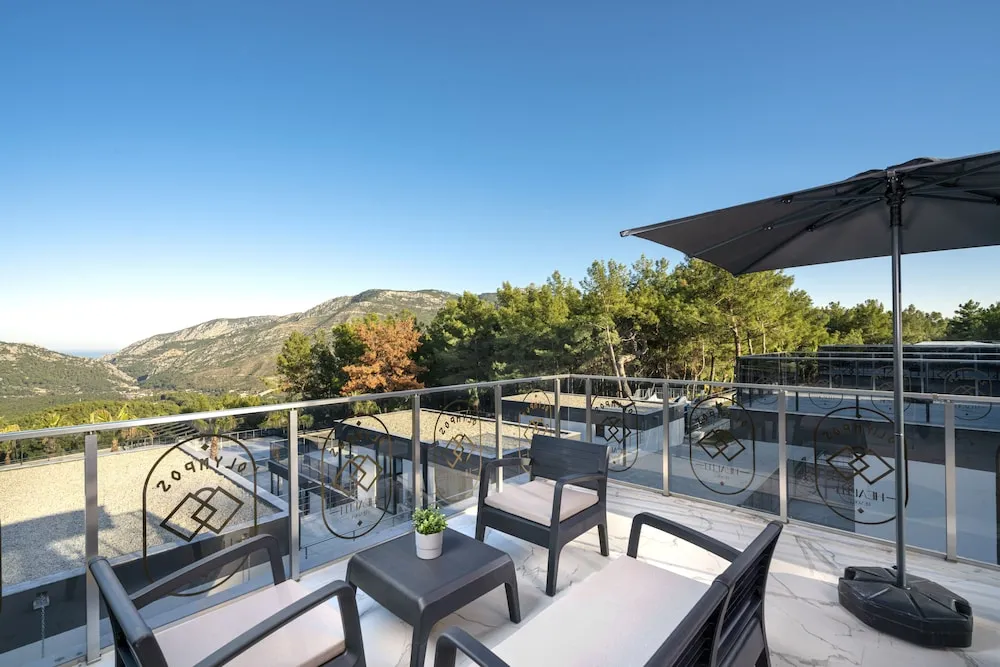 Suite Room with Terrace