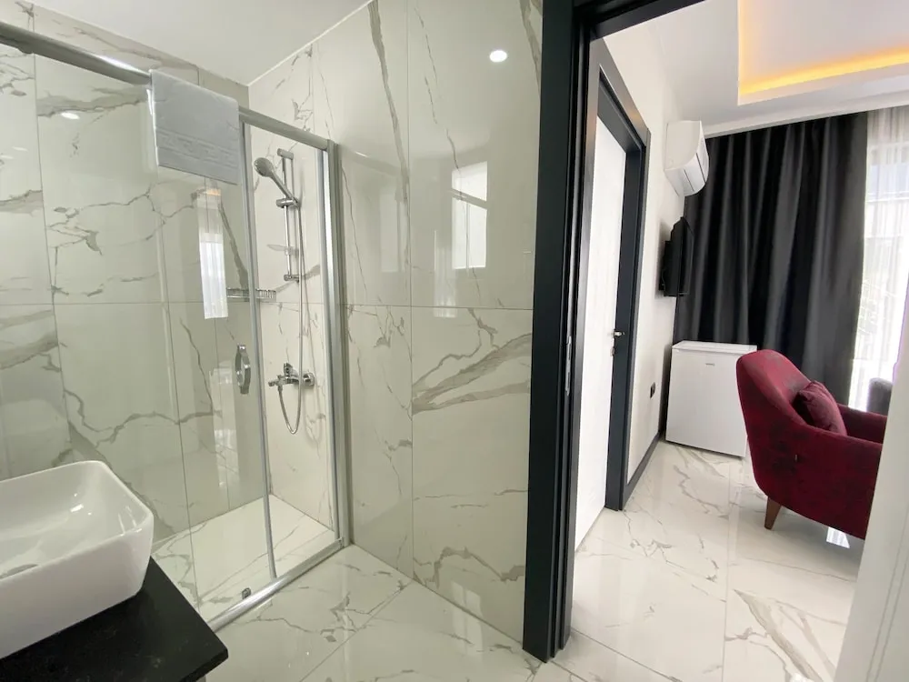Suite Room with Balcony