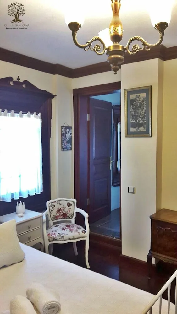 Standard Tek Büyük Yataklı Oda, Bahçe Manzaralı