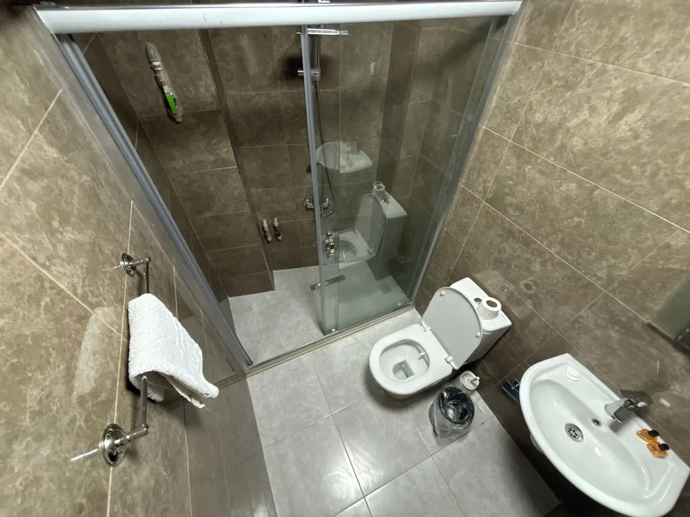 İki Ayrı Yataklı Oda, 2 Tek Kişilik Yatak