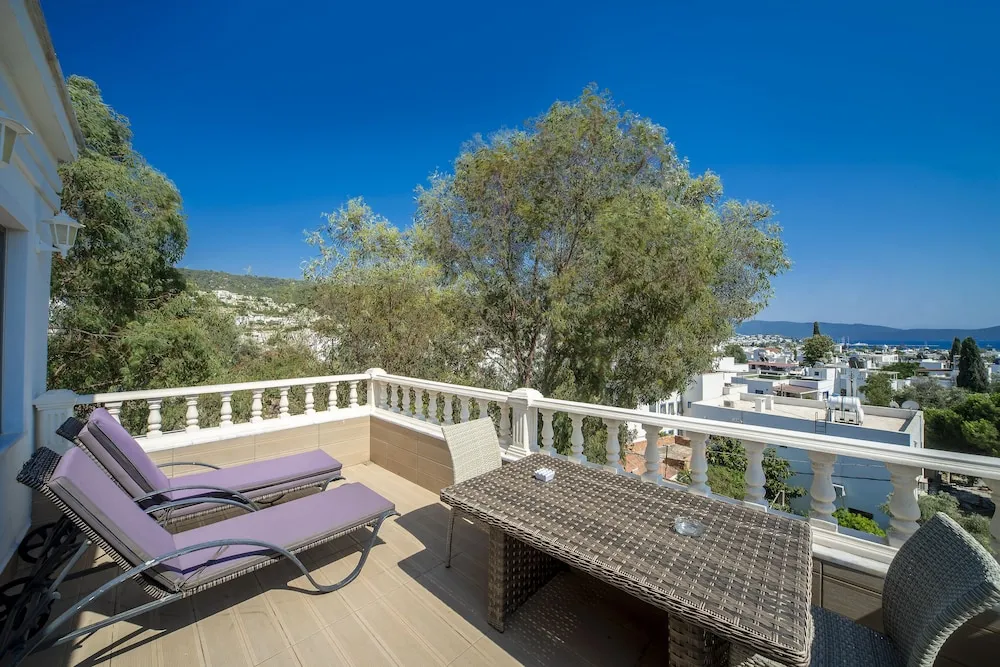 Deluxe Tek Büyük veya İki Ayrı Yataklı Oda