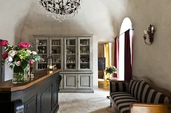 Relais Del Maro